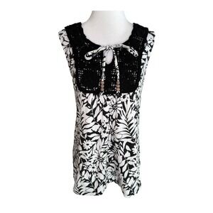 French‎ Laundry Black White Floral Crochet Sleeveless Top Size Small